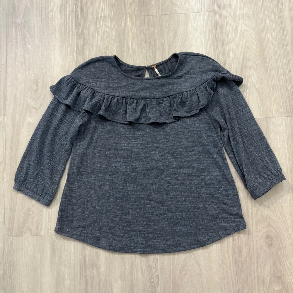 Free People Top Women Gray Ruffle Yoke 3/4 Sleeve Knit Charcoal Slub Textured M